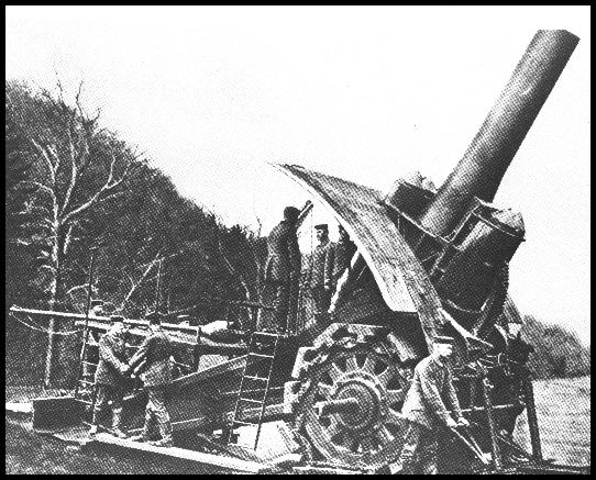 305mm mortar that fired on the forts at Liege